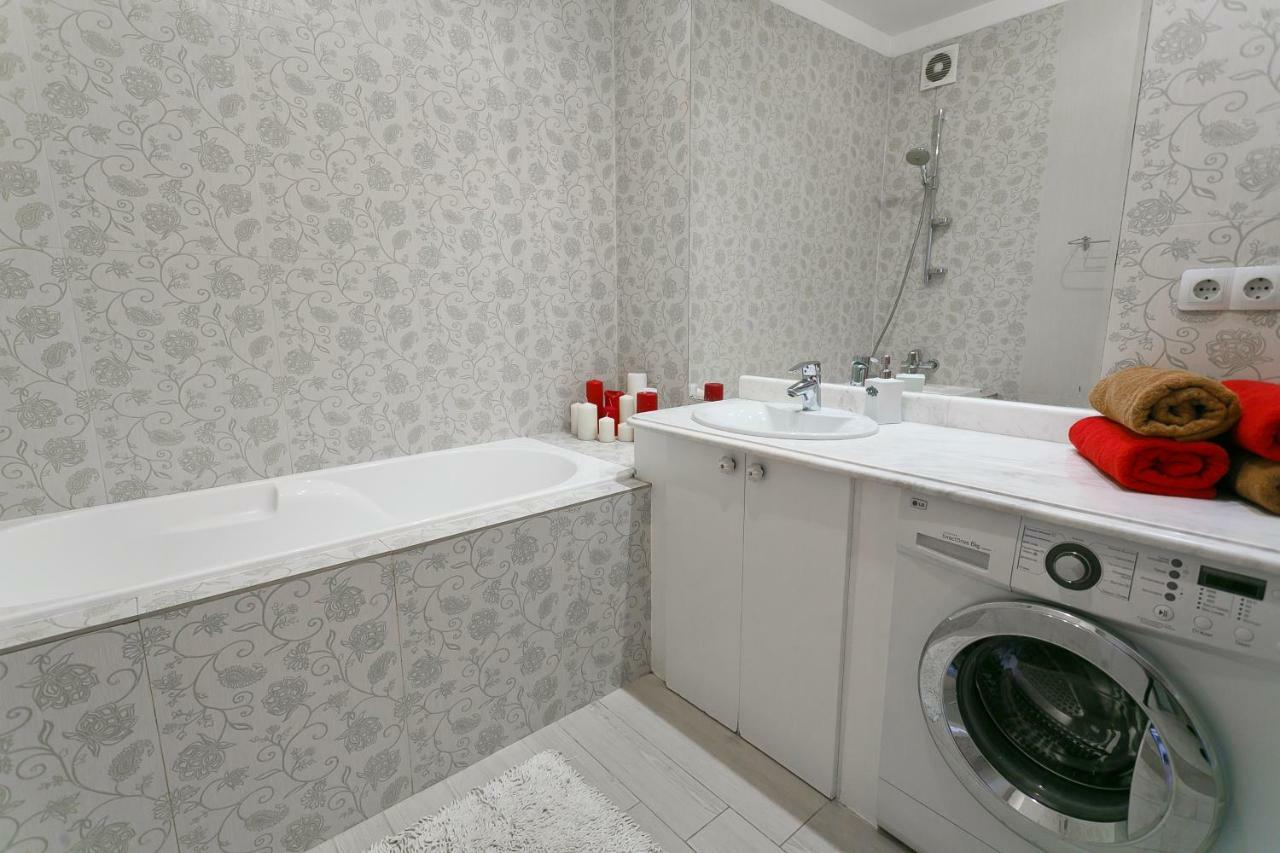 Royal Rent Minsk Apartment Exterior photo